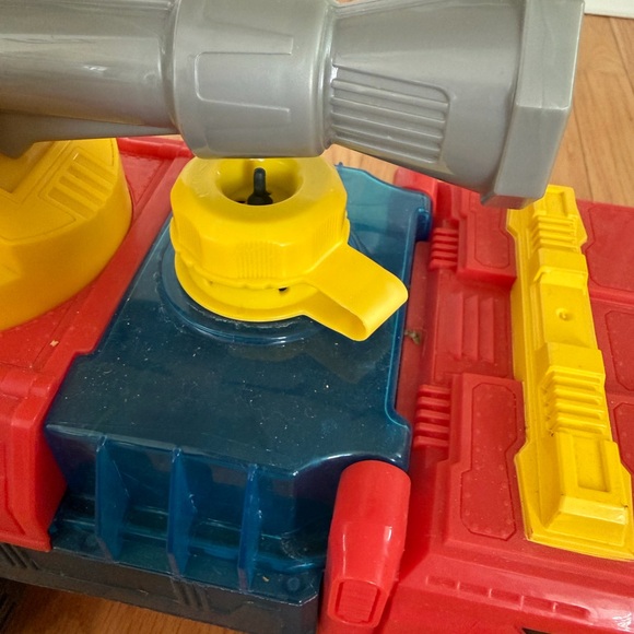 2025 Matchbox Power Grabs #13 Blaze Blaster™ III RED  Very RARE Matchbox Aqua Cannon Firetruck Water Blaster